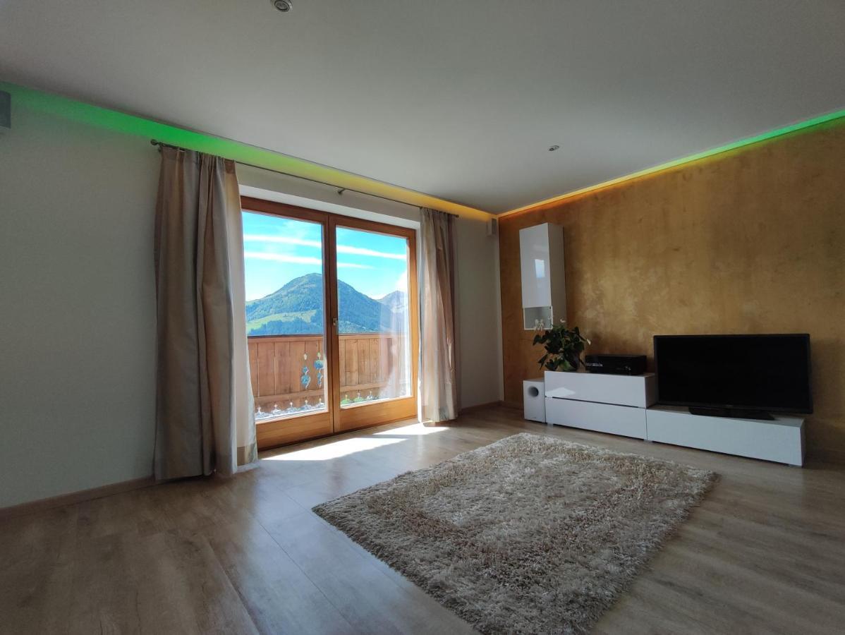 Ferienwohnung Brixental キルヒベルク・イン・チロル エクステリア 写真